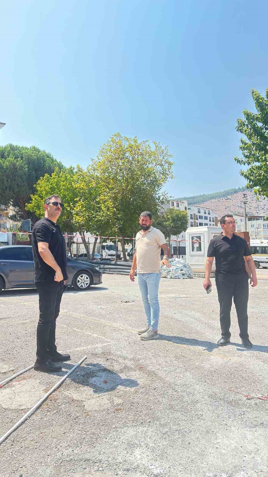 Manisa’da okullar yenileniyor