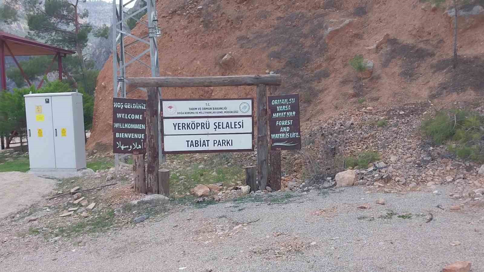 Mut Yerköprü Şelalesi hayran bırakıyor