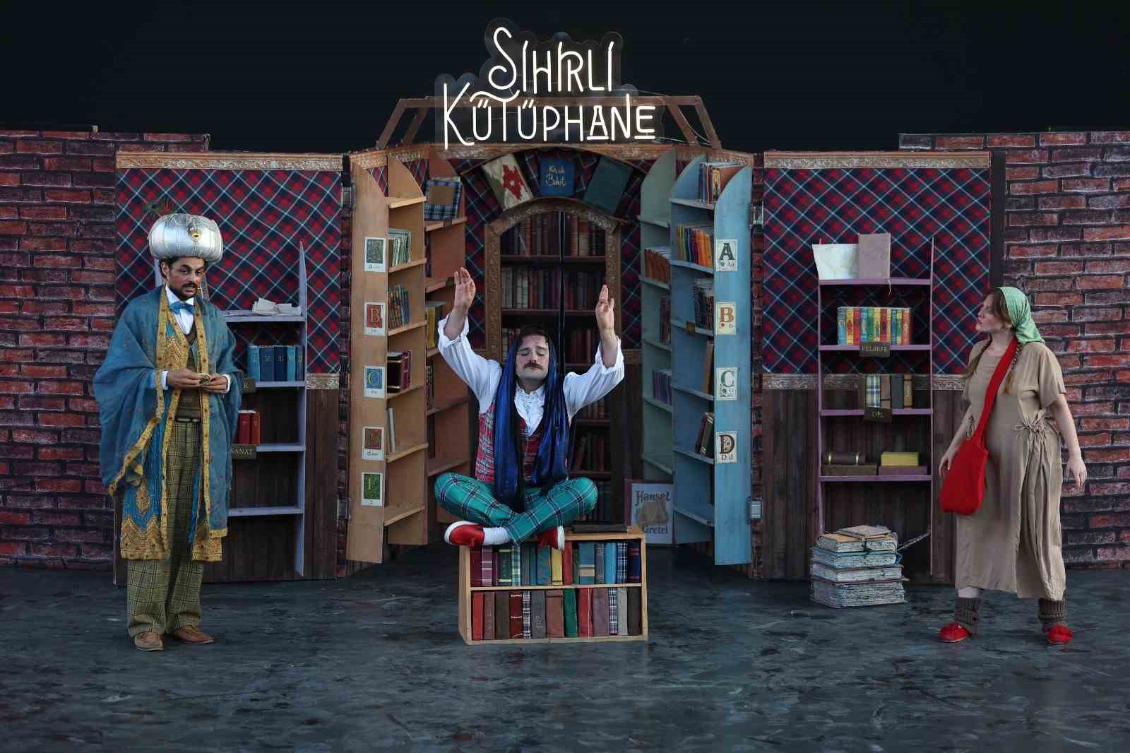 Aliağa Sanat Günleri’nde üçüncü hafta tiyatro ve müzikle renklendi