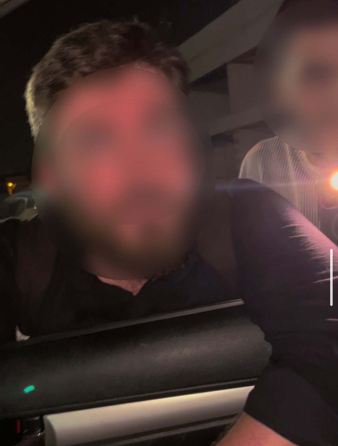 Kuytulcu olduğu öne sürülen iki kişi yol kesip otomobil durdurdu