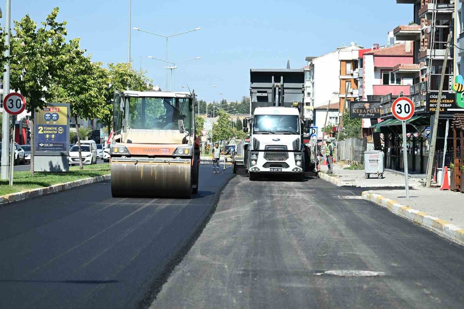 Savaştepe caddesi modern yüzüne kavuştu