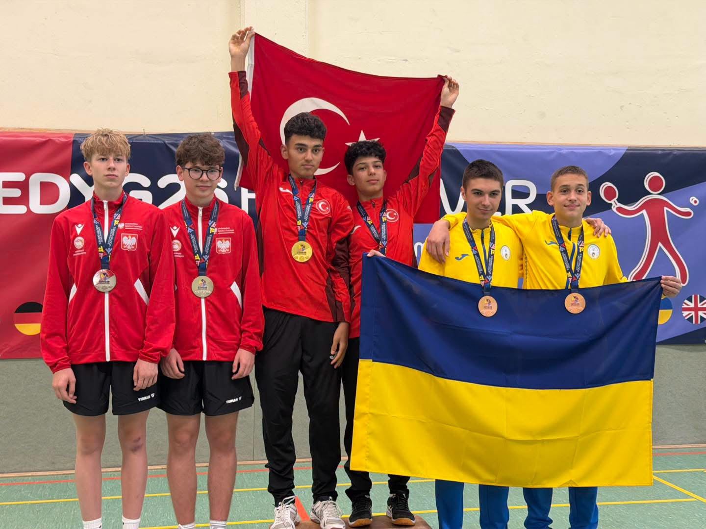 Sivaslı milli sporcudan Avrupa’da 3 madalya