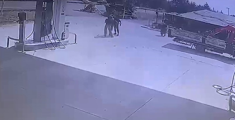 Denizli’de silah zoruyla genç kızın kaçırılma anlarına ait görüntüler ortaya çıktı