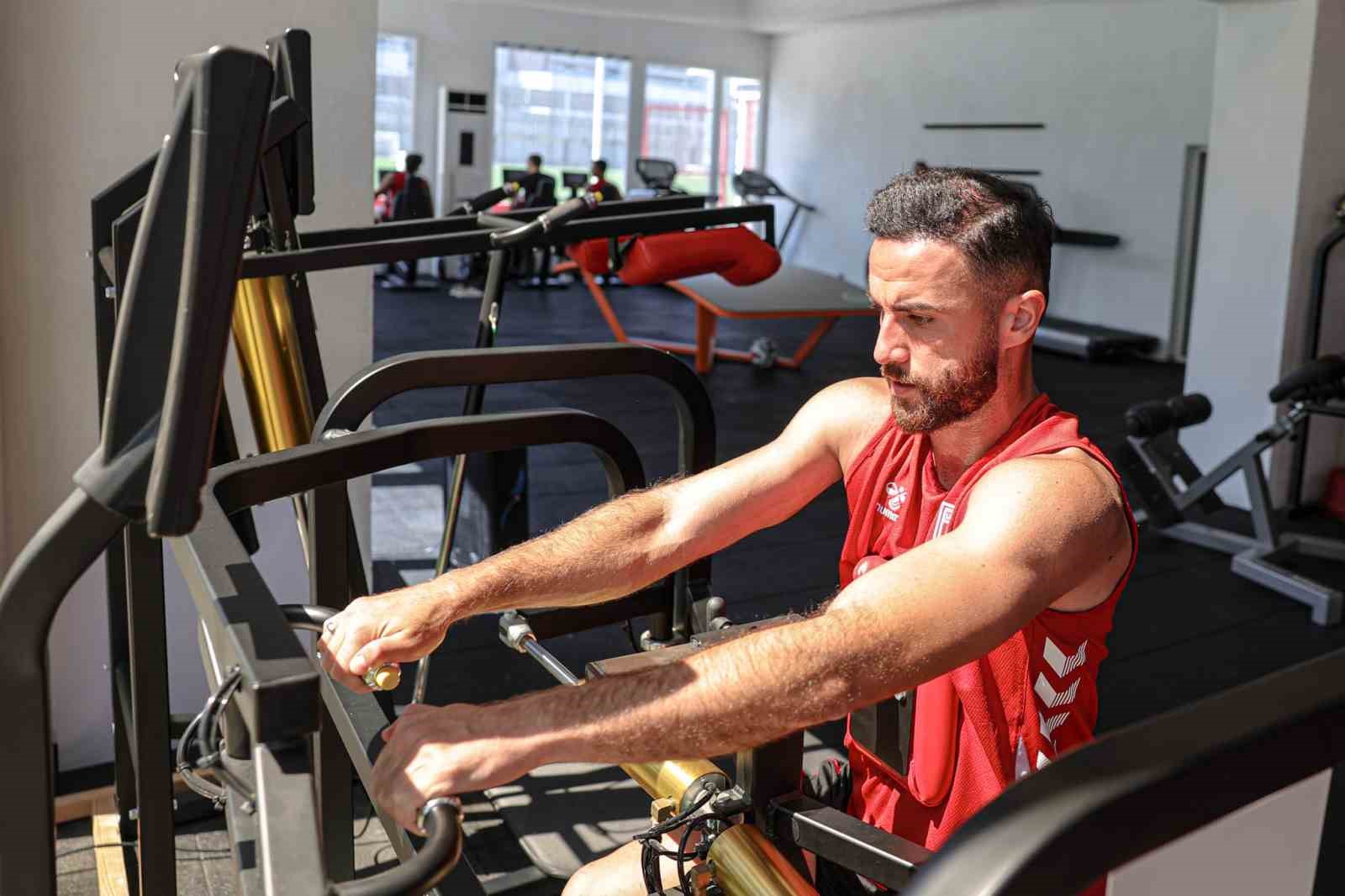 Samsunspor, Fenerbahçe maçının hazırlıklarına başladı