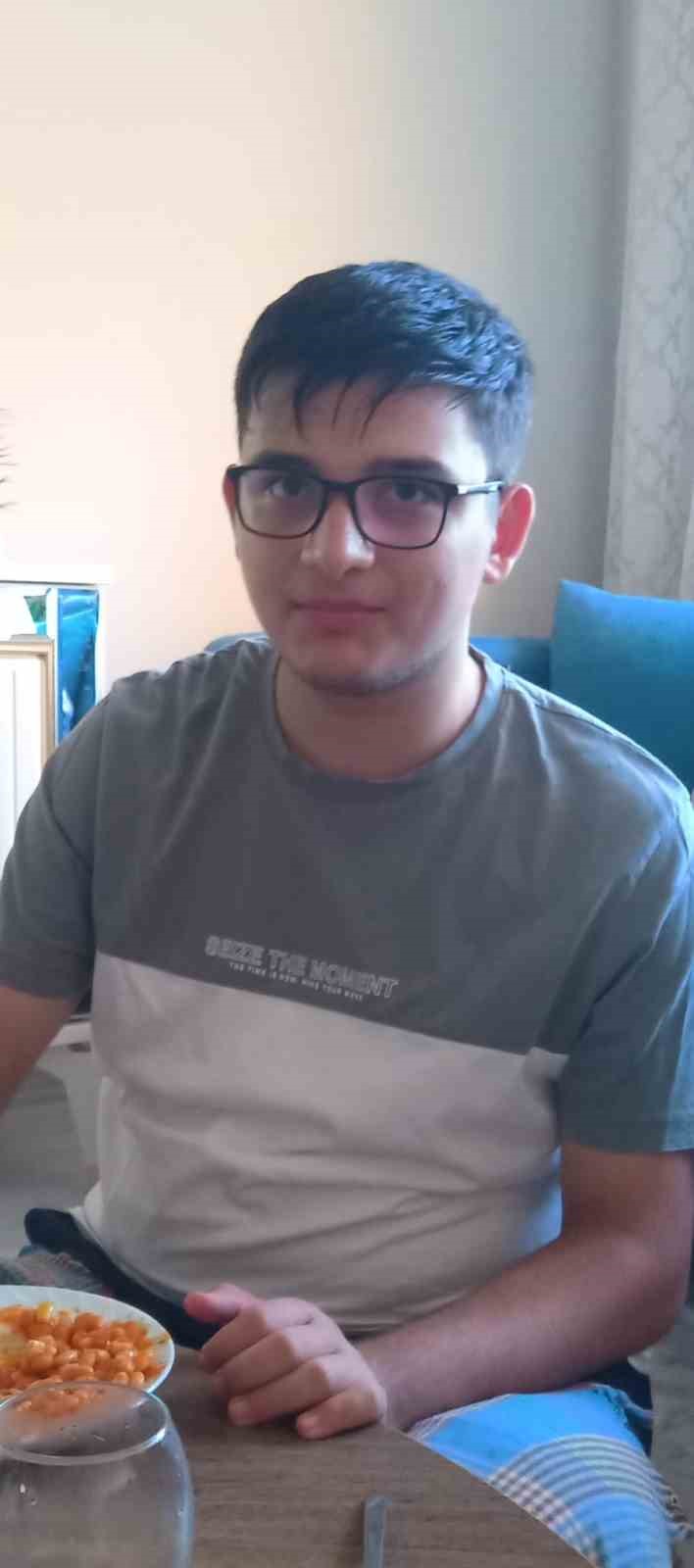 6 gündür kayıp gencin annesi beyin kanaması geçirdi