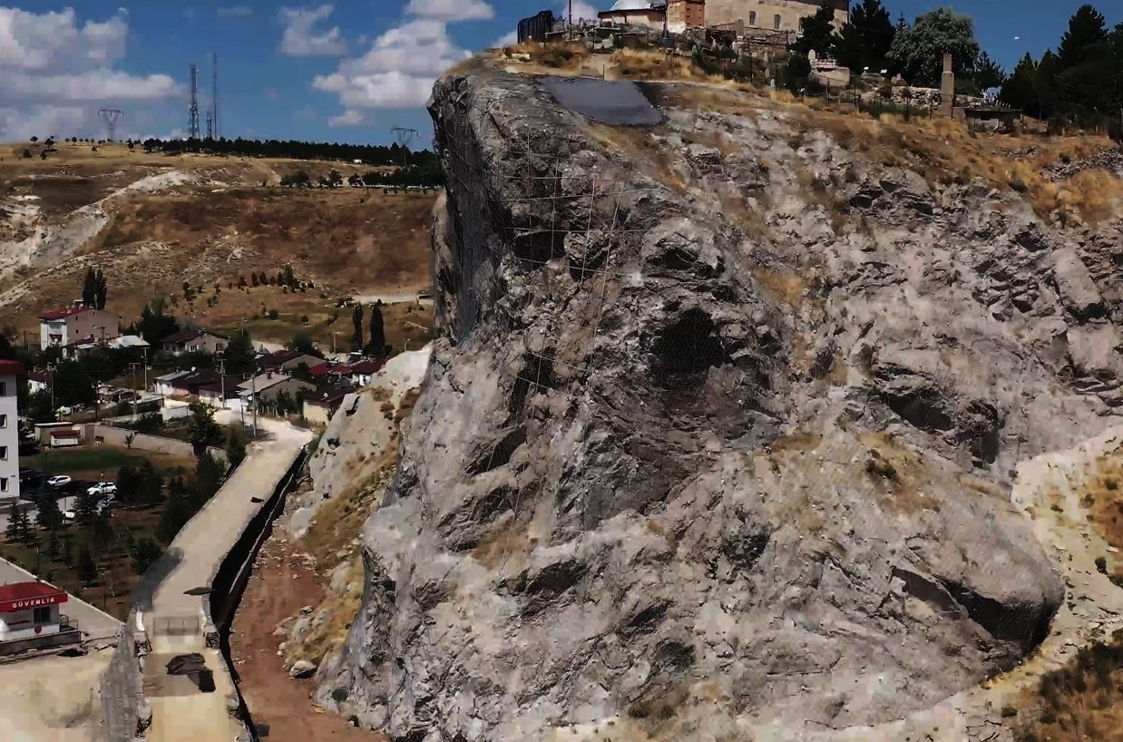 Yukarı Tekke’de tehlikeye karşı kapsamlı çalışma