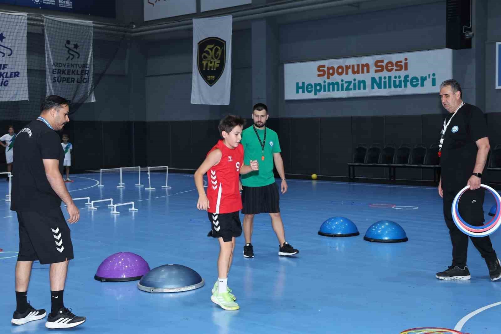 Nilüfer’de "Hentbol Akademisi" açıldı