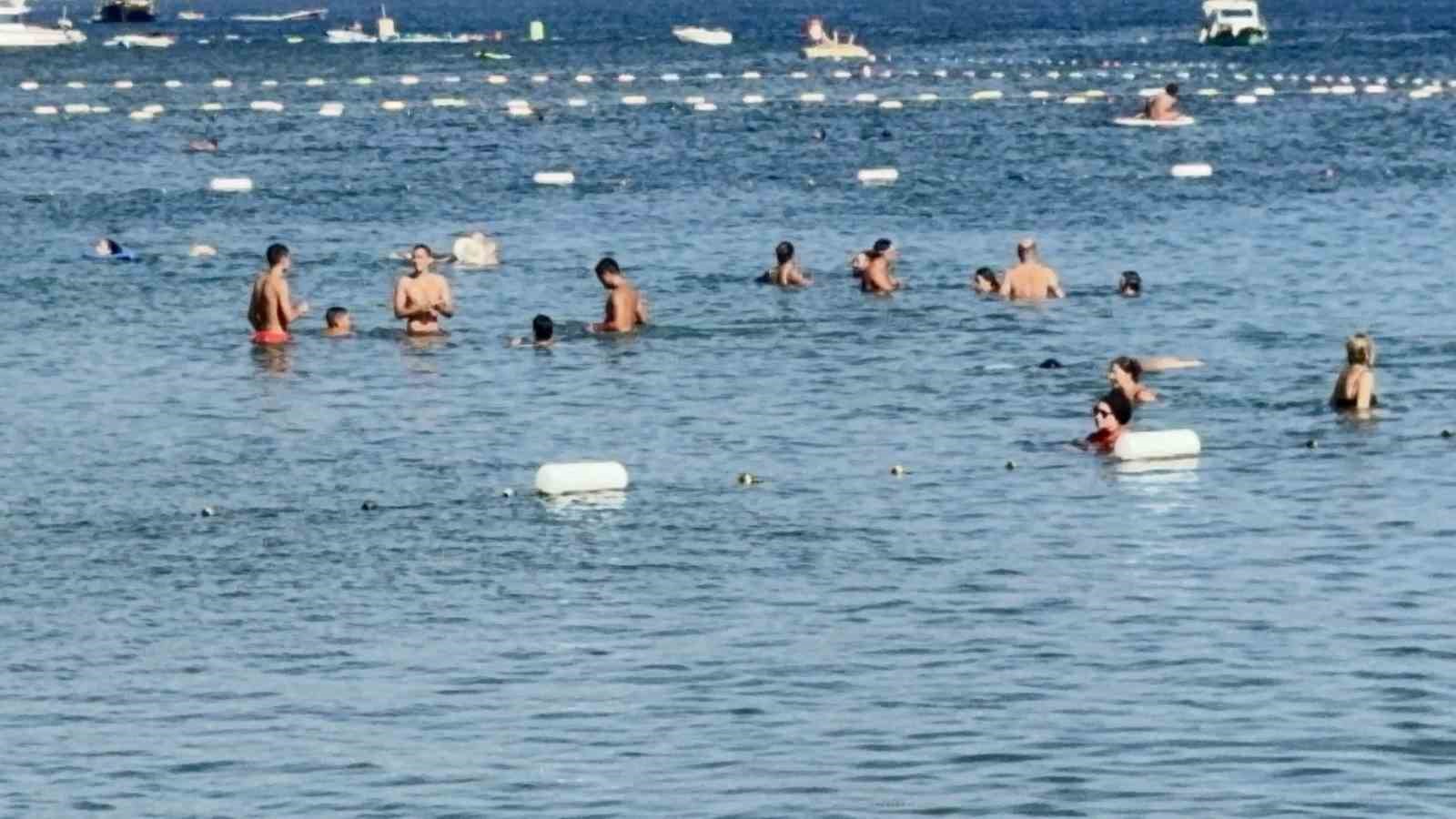 Bodrum’da termometre 40’ı, hissedilen sıcaklık 45’i gördü