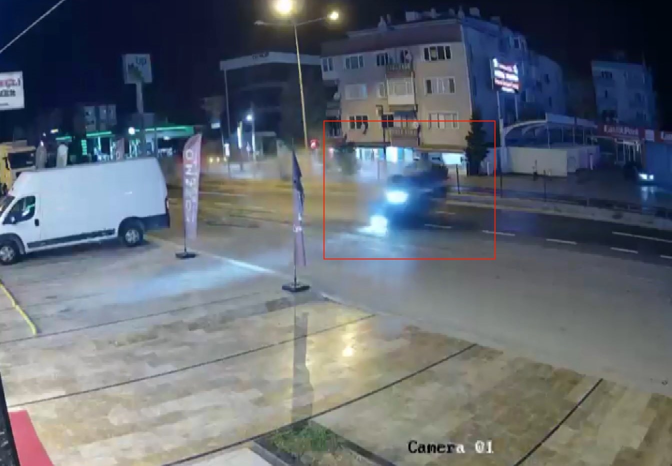 Yalova’da otomobil takla attı: 1 yaralı