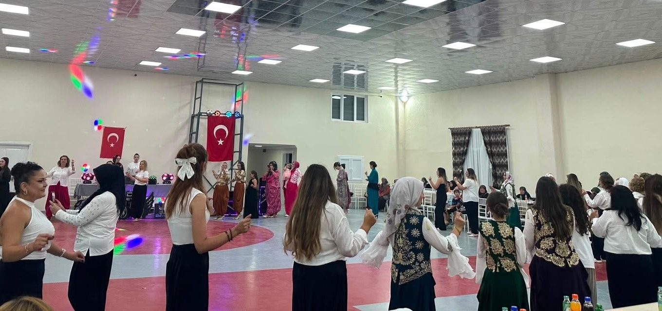 Altıntaş’ta Geleneksel Şalvar Gecesi buluşması
