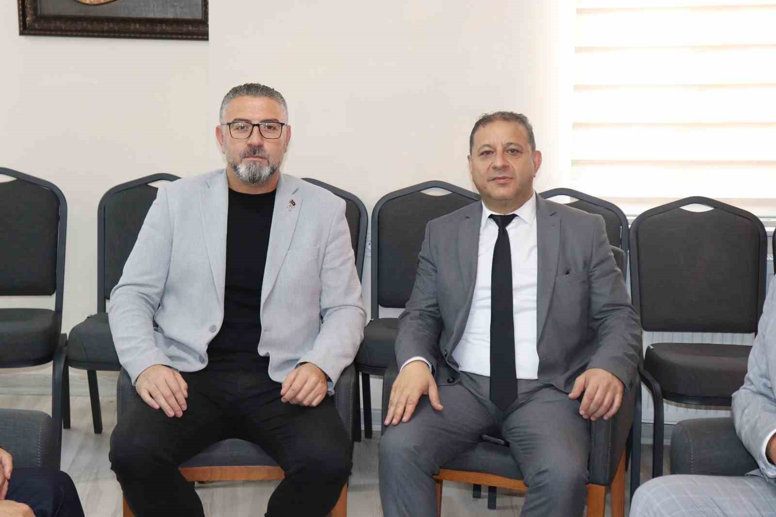 STSO Başkan adayı Eken: "Şehit aileleri ve gazilerimiz milletimizin baş tacıdır"