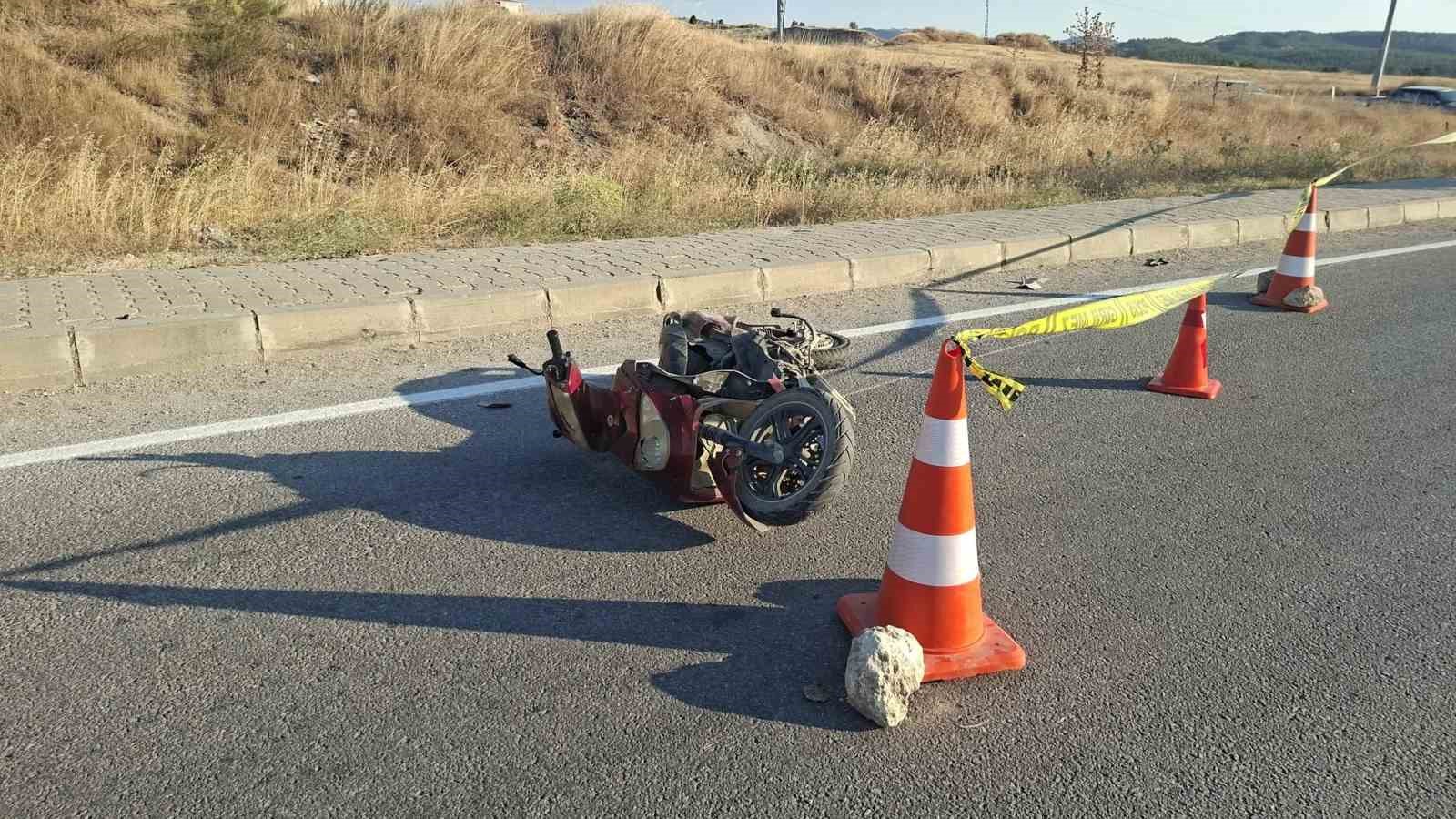 Kütahya’da otomobilin çarptığı elektrikli bisikletin sürücüsü hayatını kaybetti