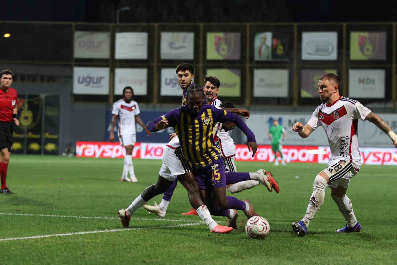 Trendyol Süper Lig: Eyüpspor: 0 - Gaziantep FK: 1 (Maç sonucu)
