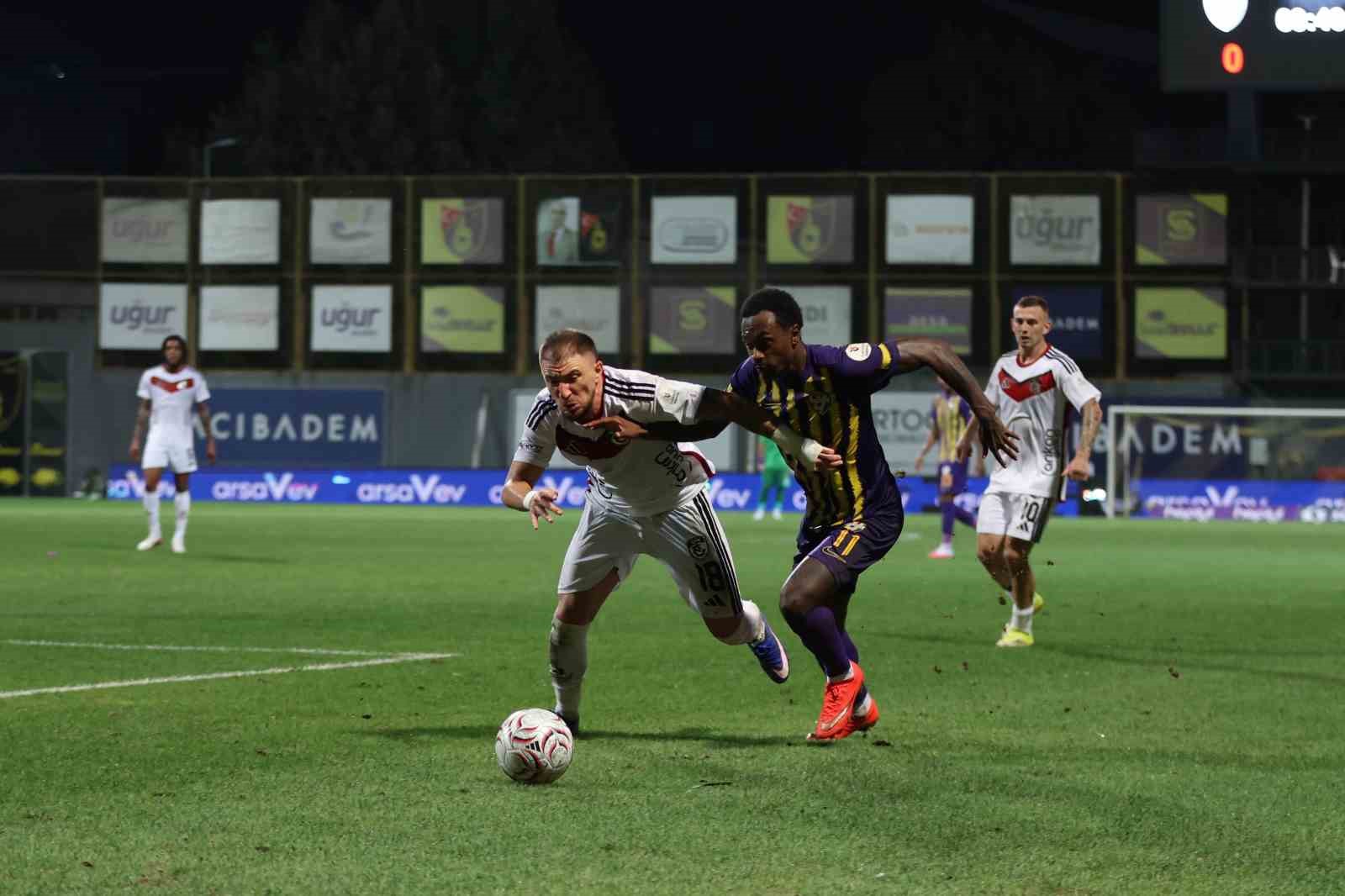 Trendyol Süper Lig: Eyüpspor: 0 - Gaziantep FK: 1 (Maç sonucu)