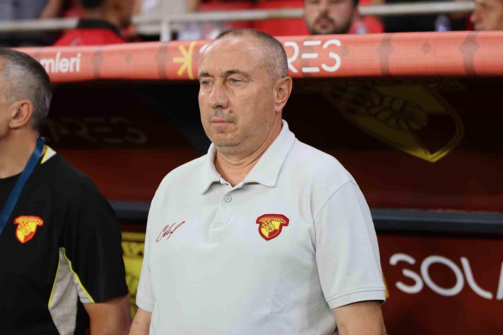 Trendyol Süper Lig: Göztepe: 0 - Gençlerbirliği: 0 (İlk Yarı)