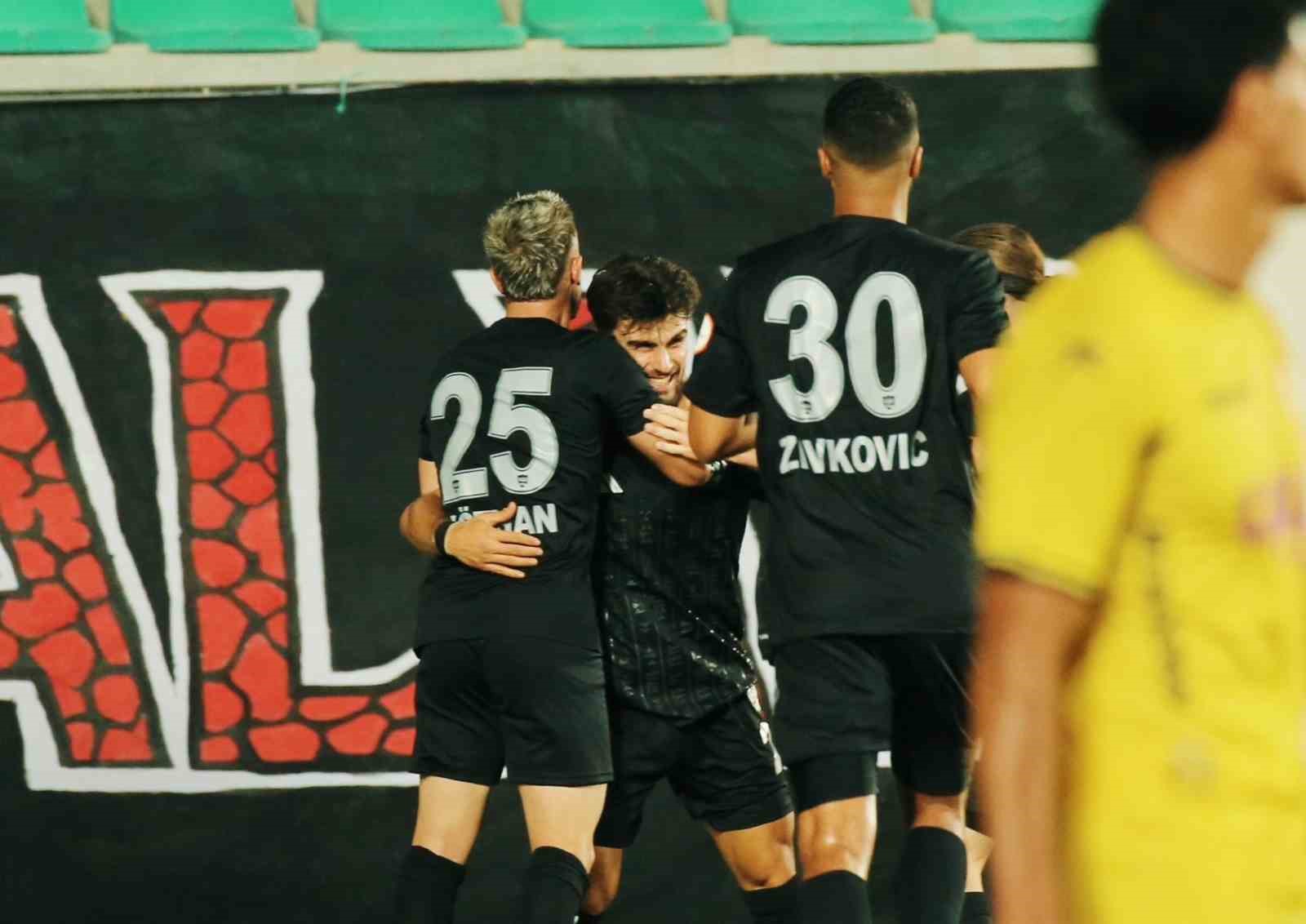 Trendyol 1. Lig: Vanspor FK: 3 - İstanbulspor: 2