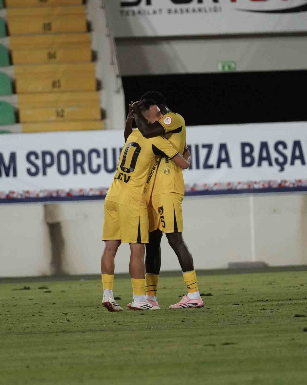 Trendyol 1. Lig: Vanspor FK: 3 - İstanbulspor: 2