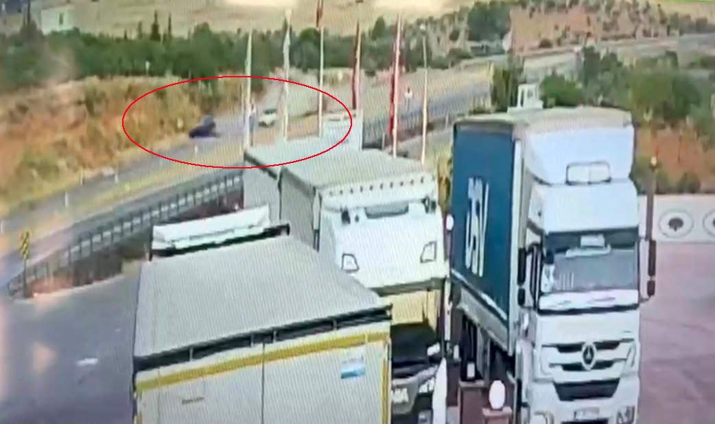Gaziantep’teki feci kaza kamerada: Ölü sayısı 4’e yükseldi