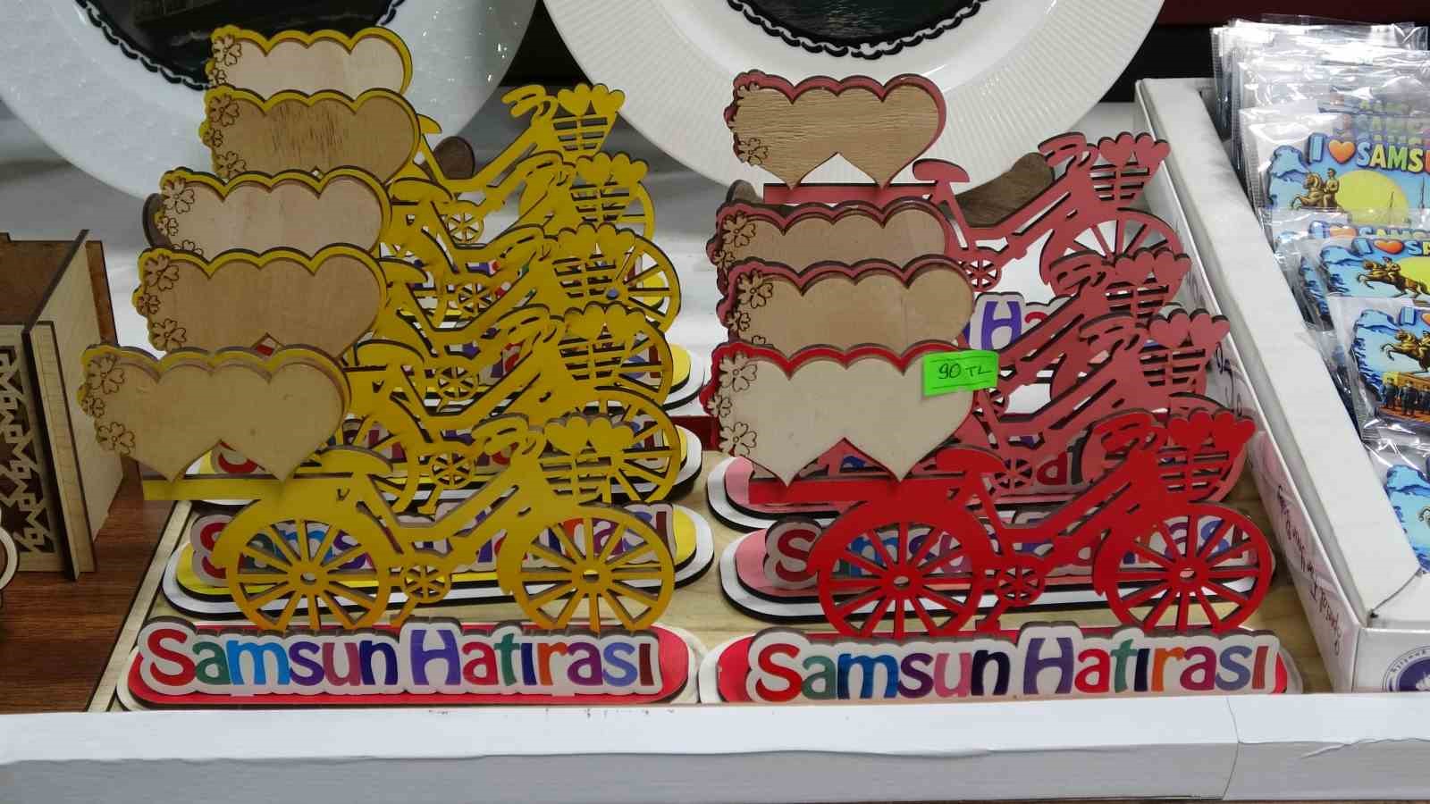 Hediyelik eşyada yerli üretici altın çağını yaşıyor