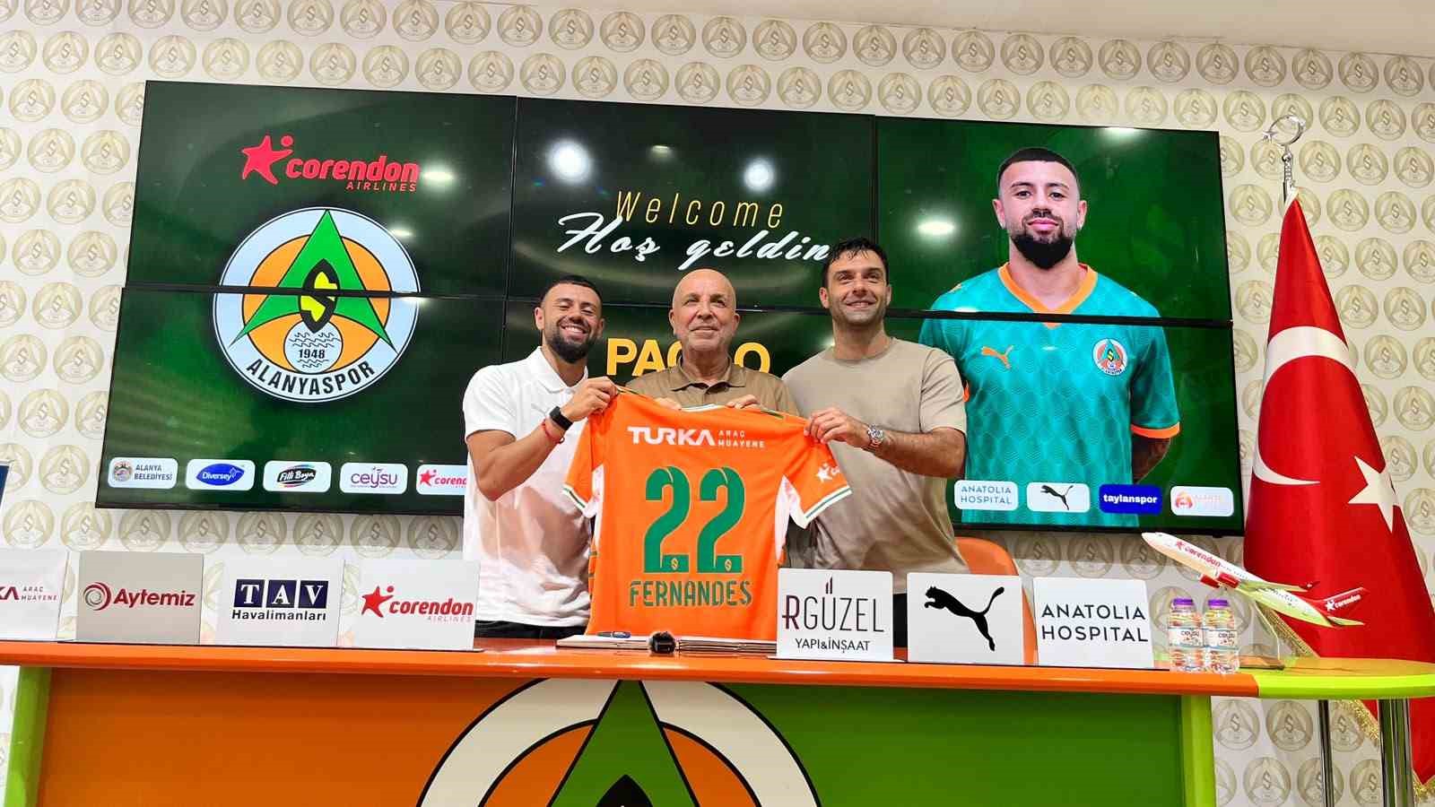 Alanyaspor, AEK forması giyen Paolo Fernandes’i kiralık olarak kadrosuna kattı