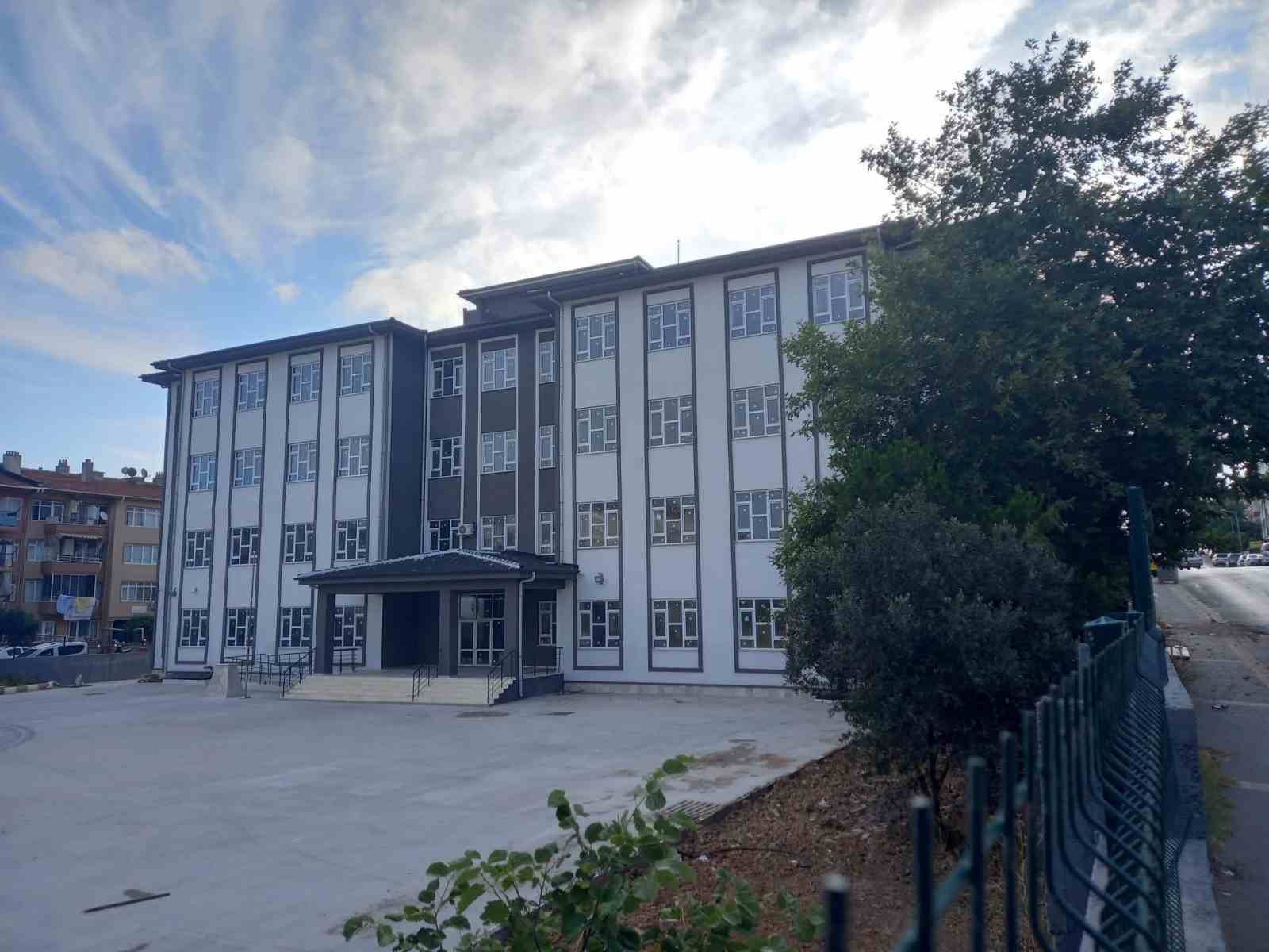 Bandırma’da Hafsa Sultan Lisesi için yeni bina hazırlığı