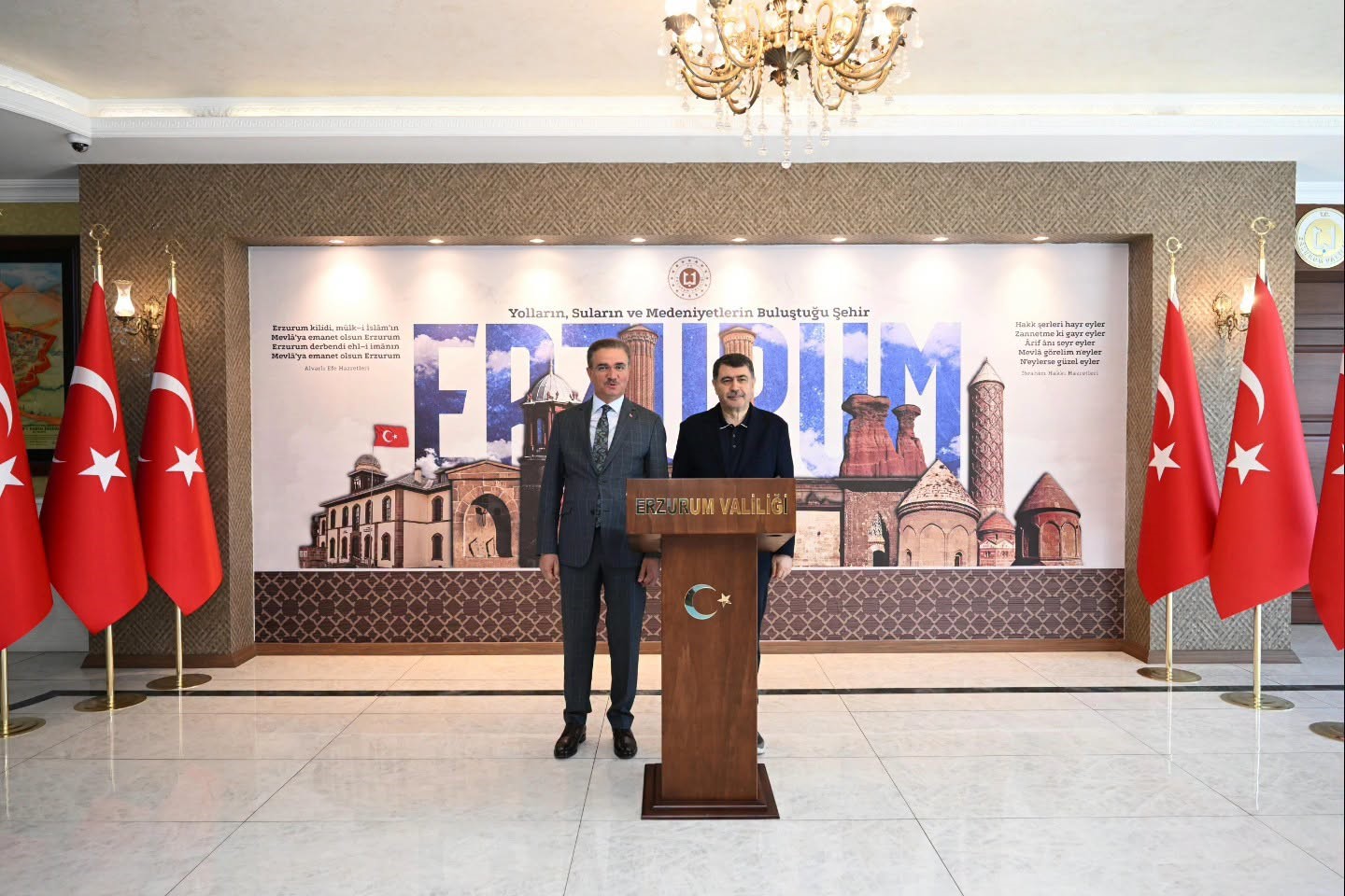 Vasip Şahin Erzurum’da