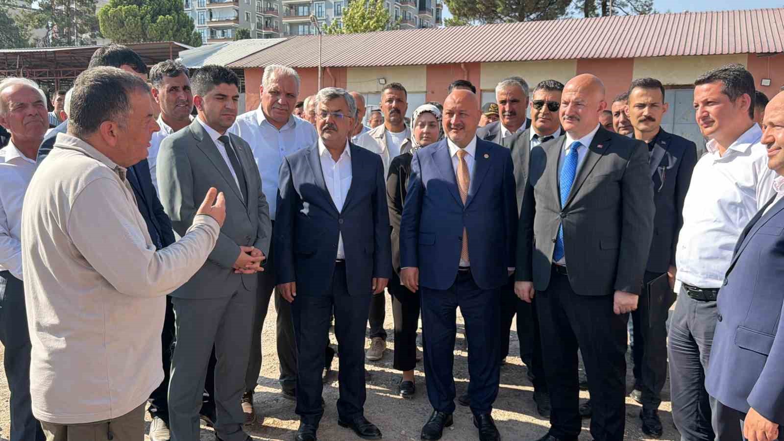Adıyaman’da orman yangını önlemi: Alevler büyümeden müdahale için 36 tanker