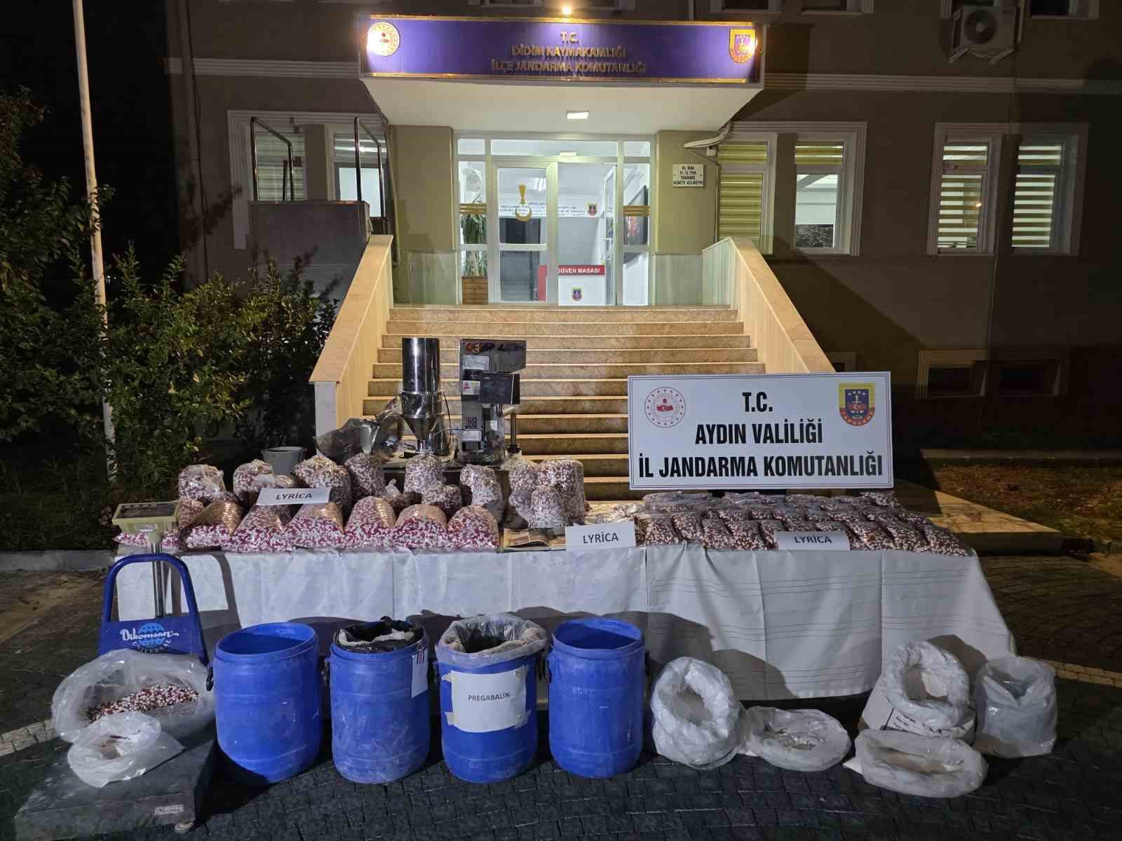 Didim’de sentetik hap imalathanesine baskın