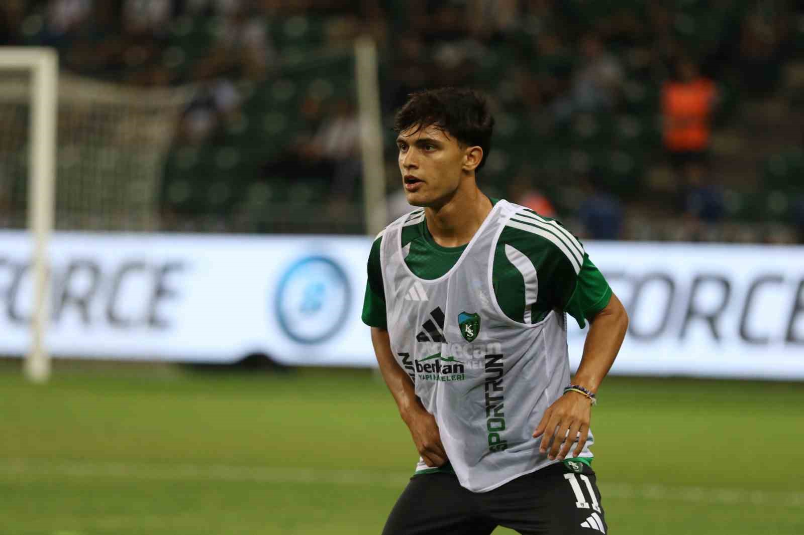 Trendyol Süper Lig: Kocaelispor: 1 - Amed Sportif Faaliyetler: 0 (Maç devam ediyor)