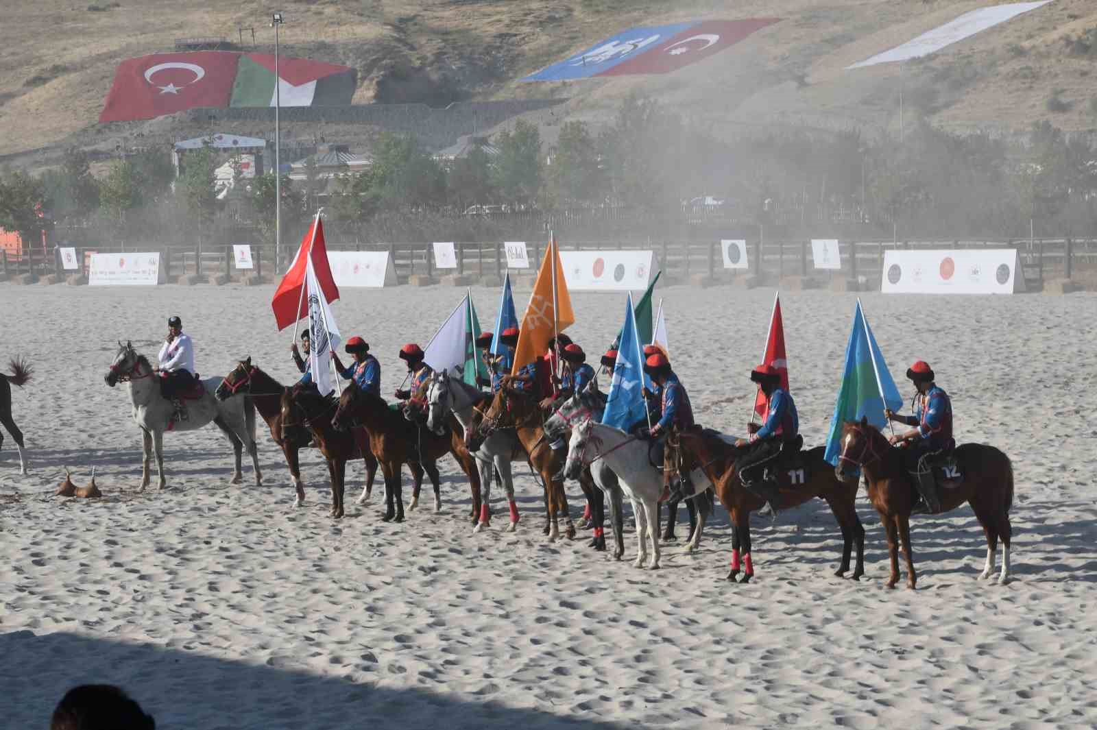 Türkiye Kökbörü Ligi finali Ahlat’ta yapıldı