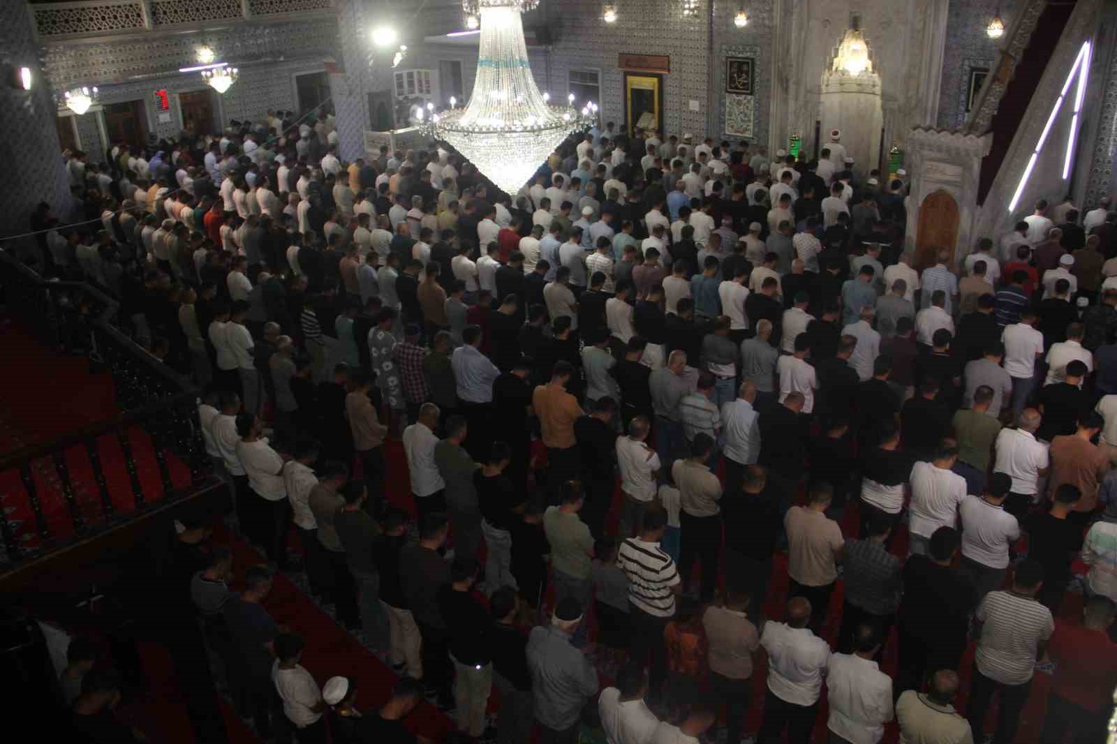 Şanlıurfa’da Mevlid Kandili coşkusu