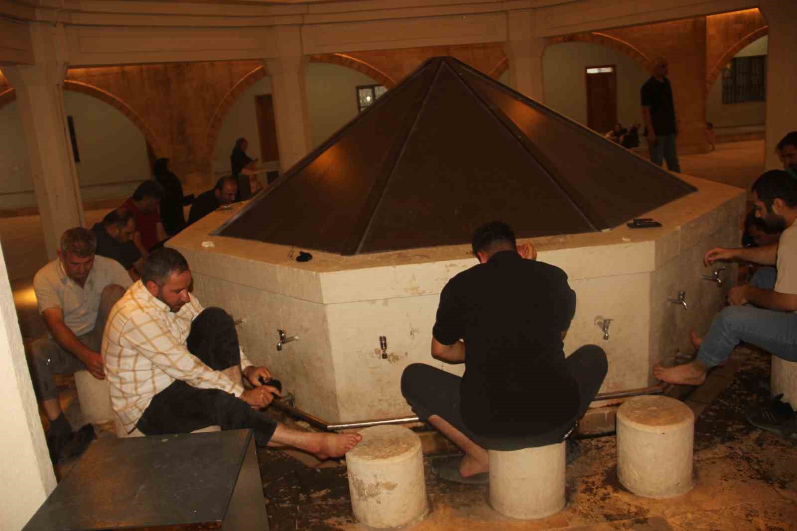 Şanlıurfa’da Mevlid Kandili coşkusu