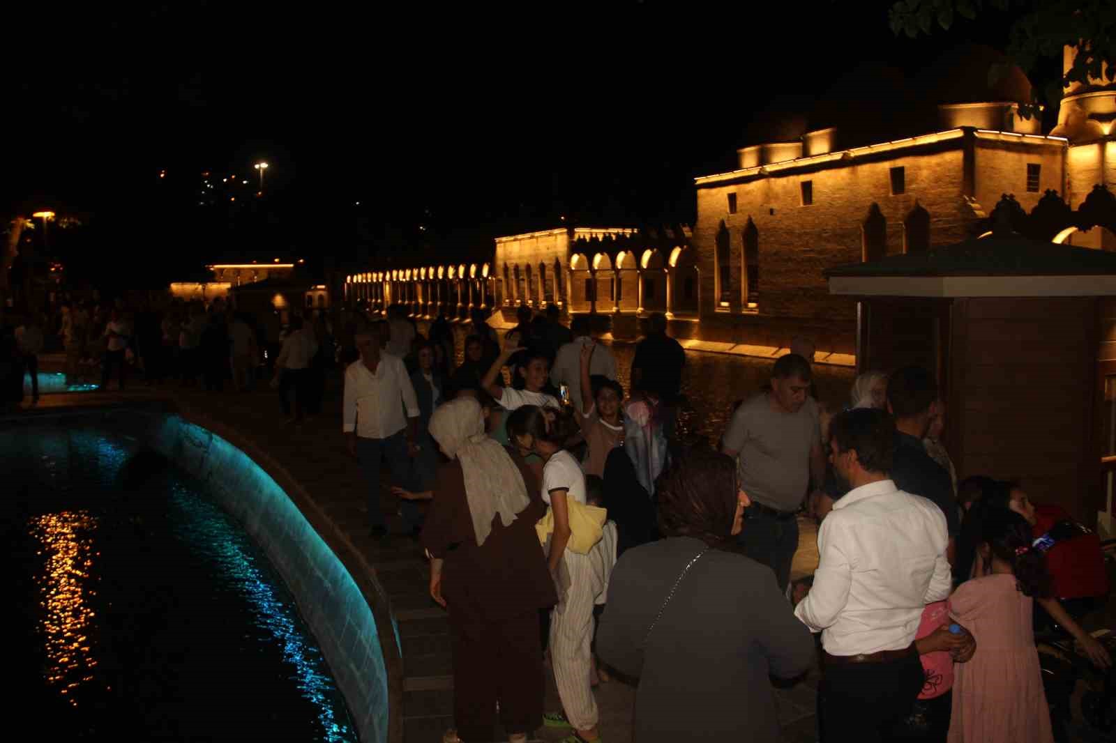 Şanlıurfa’da Mevlid Kandili coşkusu