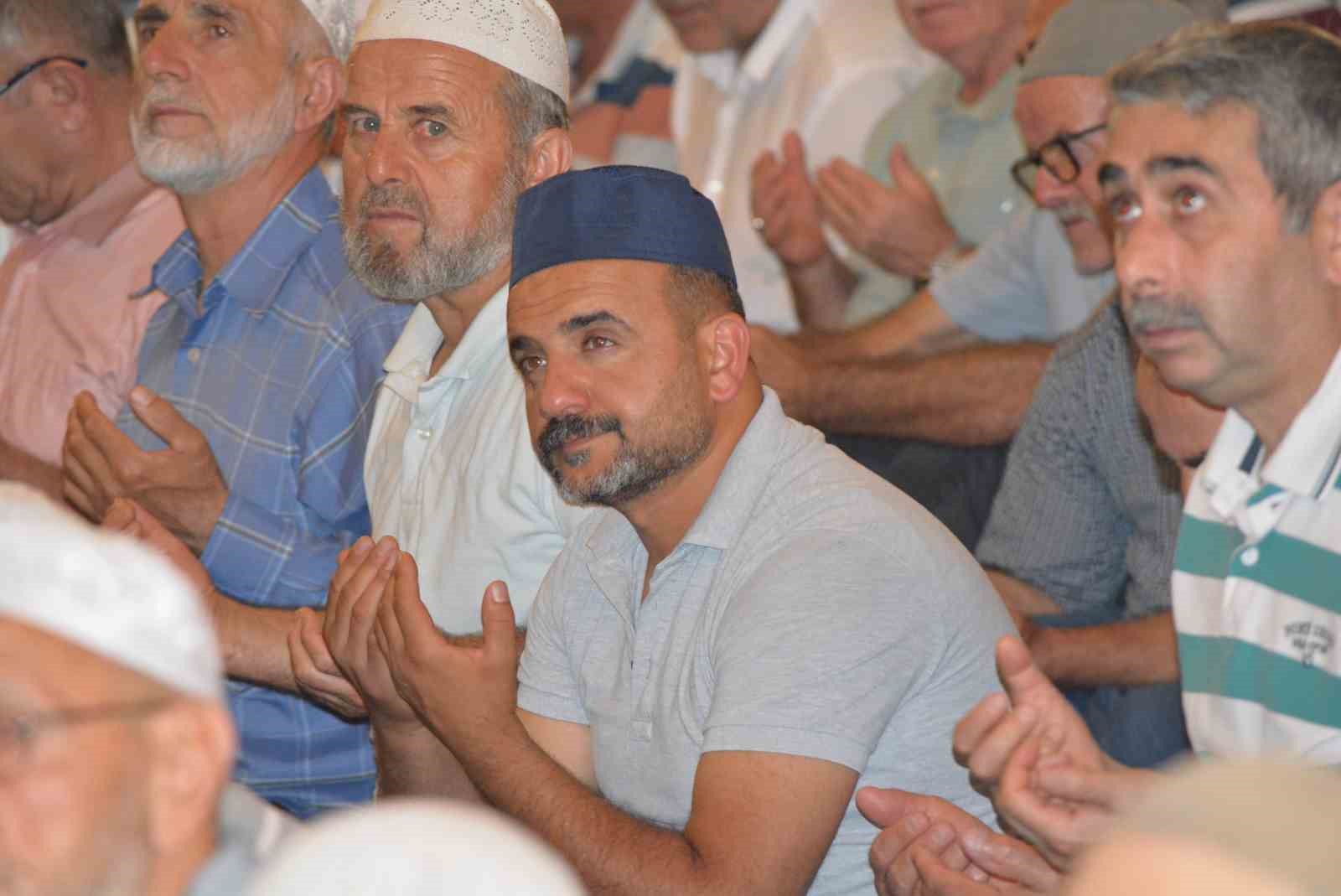Çorum’da Mevlid Kandili dualarla idrak edildi