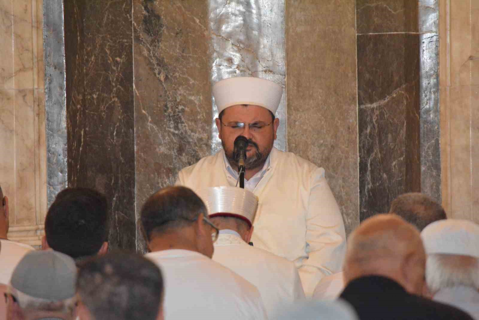 Çorum’da Mevlid Kandili dualarla idrak edildi