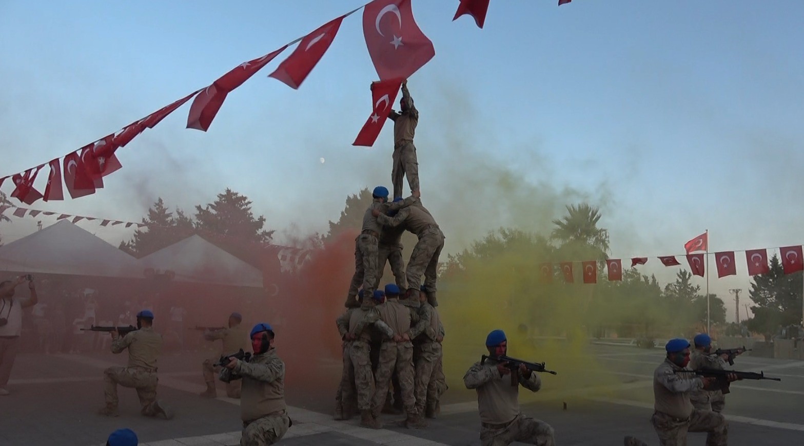 Mercidabık Zaferi ve Fırat Kalkanı Harekatı’nın yıl dönümü Kilis’te coşkuyla kutlandı