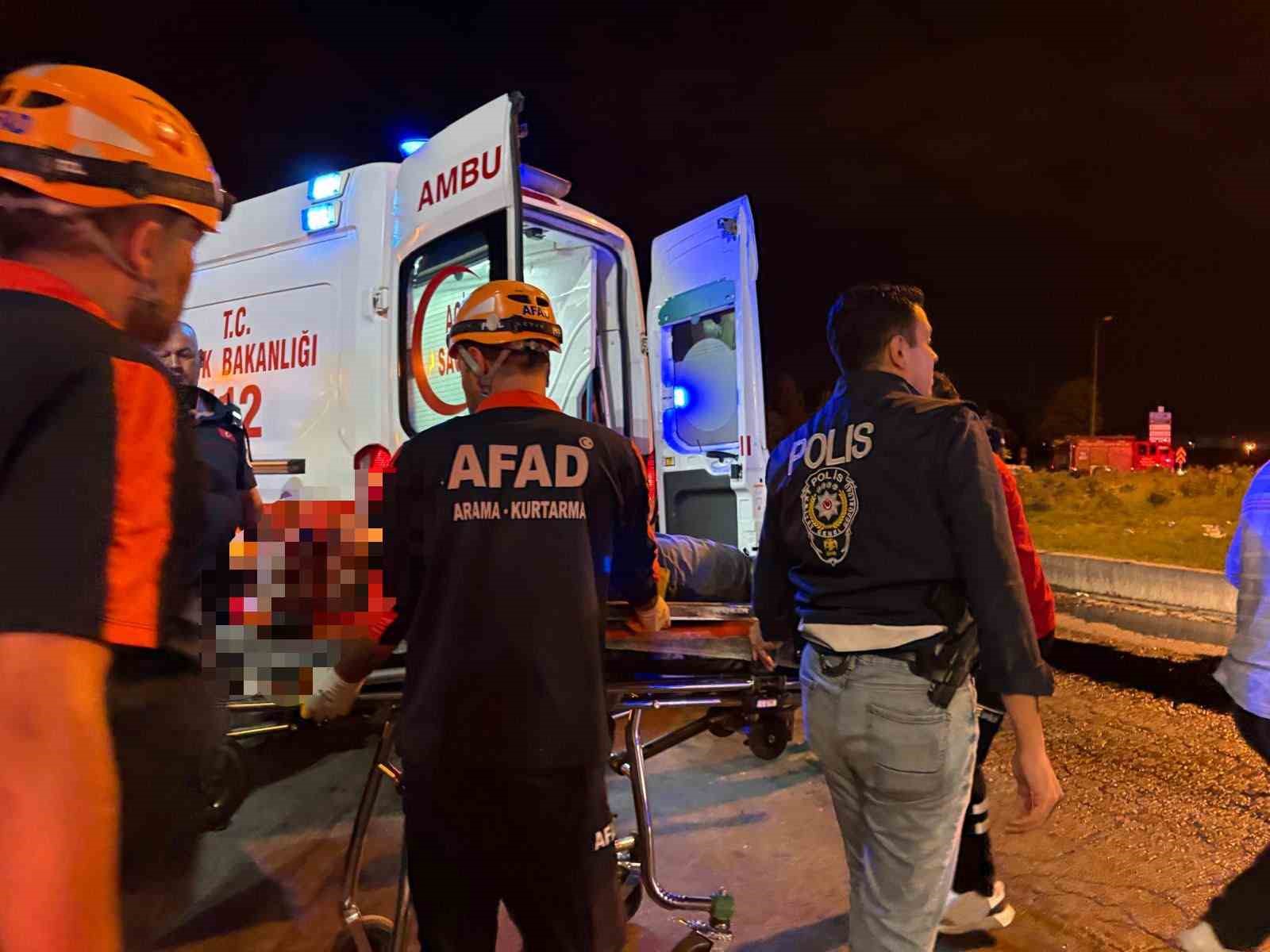 Kayseri’de feci kaza: Yolcu otobüsü ile yakıt tankeri taşıyan tır çarpıştı: Yaklaşık 30 yaralı