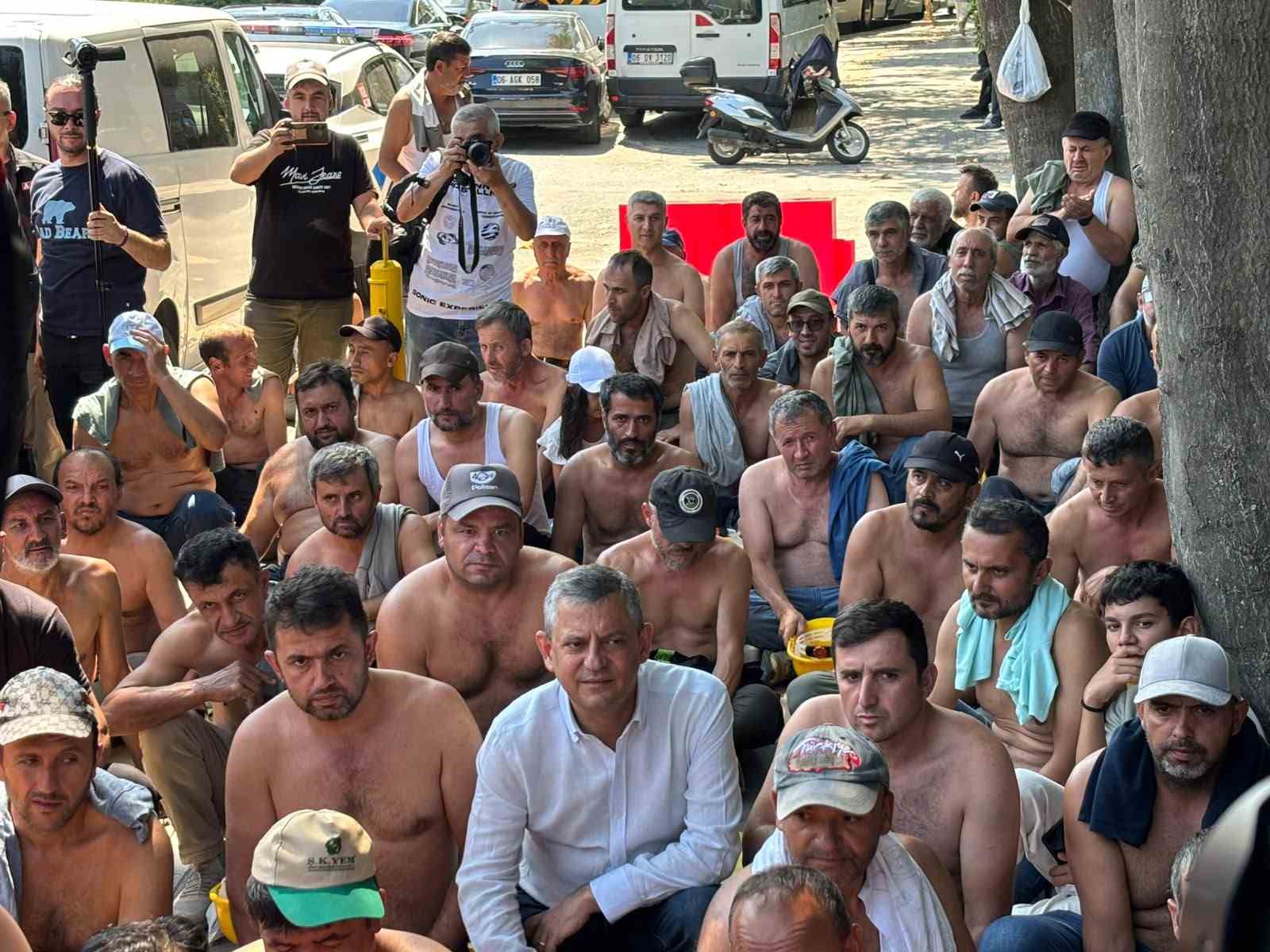 Yeni Parti Genel Başkanı Özgür Özel: "Gözler başka tarafa çevrilince sözler tutulmuyor"