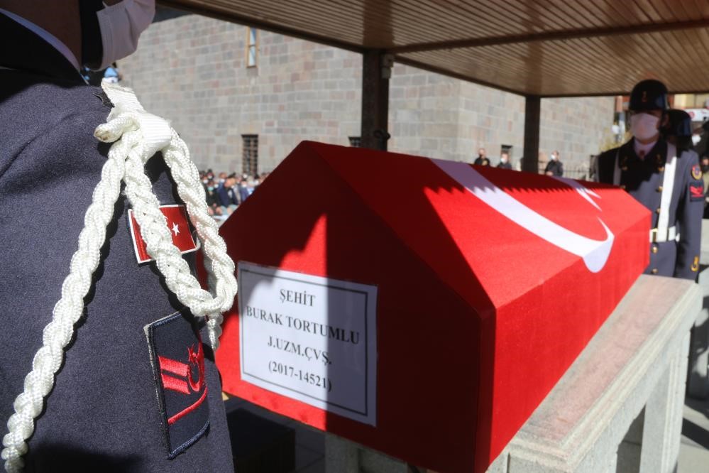 "Erzurum’un en büyük kahramanı kim" sorusuna şehidin 5 yaşındaki kızından yürek yakan cevap: "Babam"