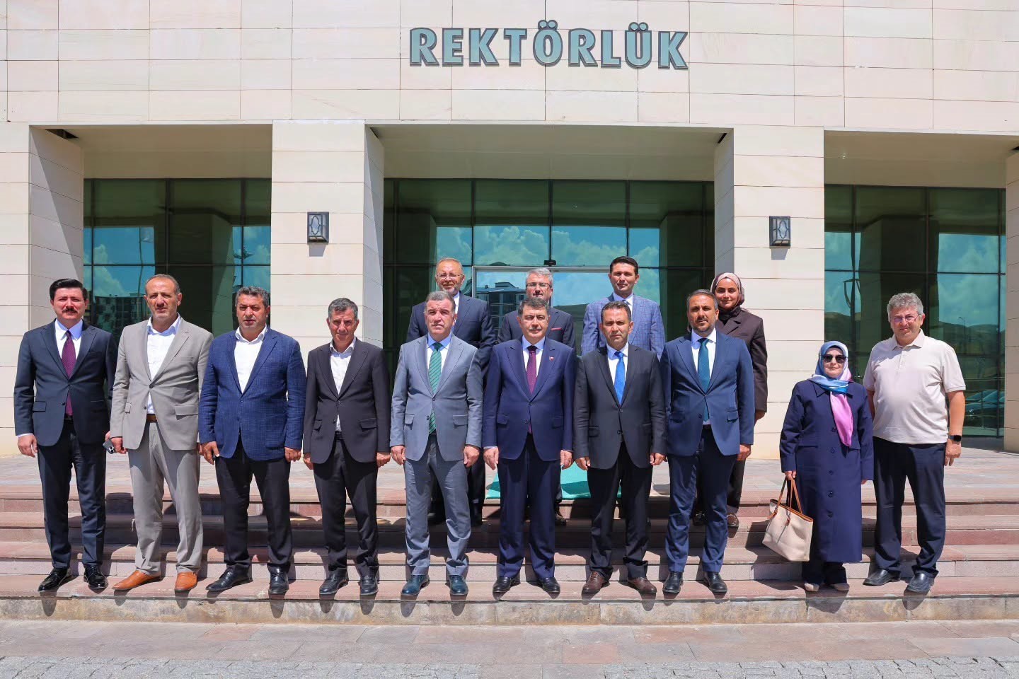 TİHEK Başkanı Şahin Bayburt’ta temaslarda bulundu