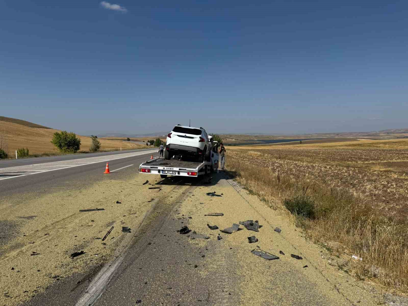 Çorum’da çekici traktöre arkadan çarptı: 1 yaralı