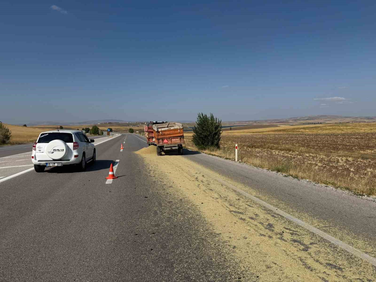 Çorum’da çekici traktöre arkadan çarptı: 1 yaralı