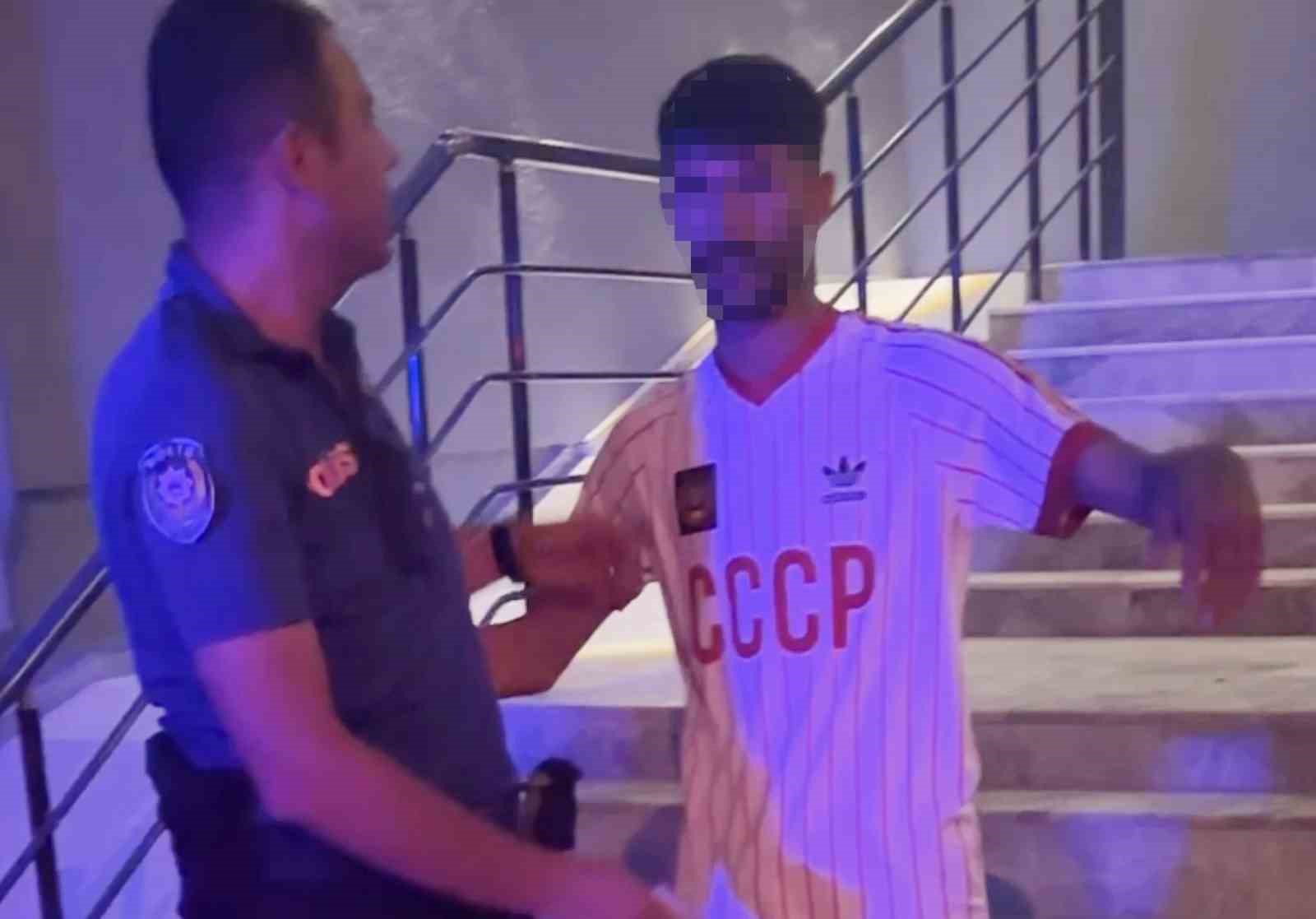 Sevgilisinin darbettiği genç kadın gözyaşlarıyla polise sığındı