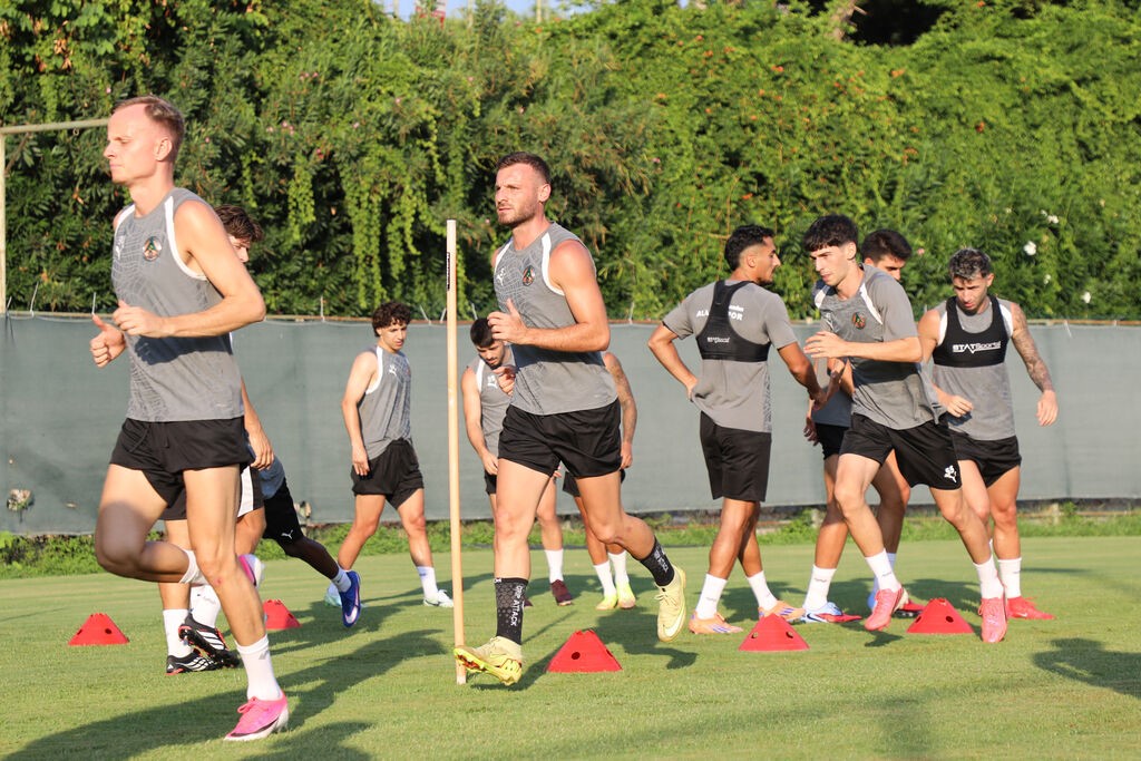 Alanyaspor, Eyüpspor maçı hazırlıklarına başladı