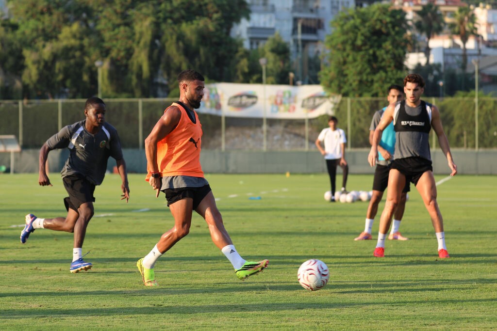 Alanyaspor, Eyüpspor maçı hazırlıklarına başladı
