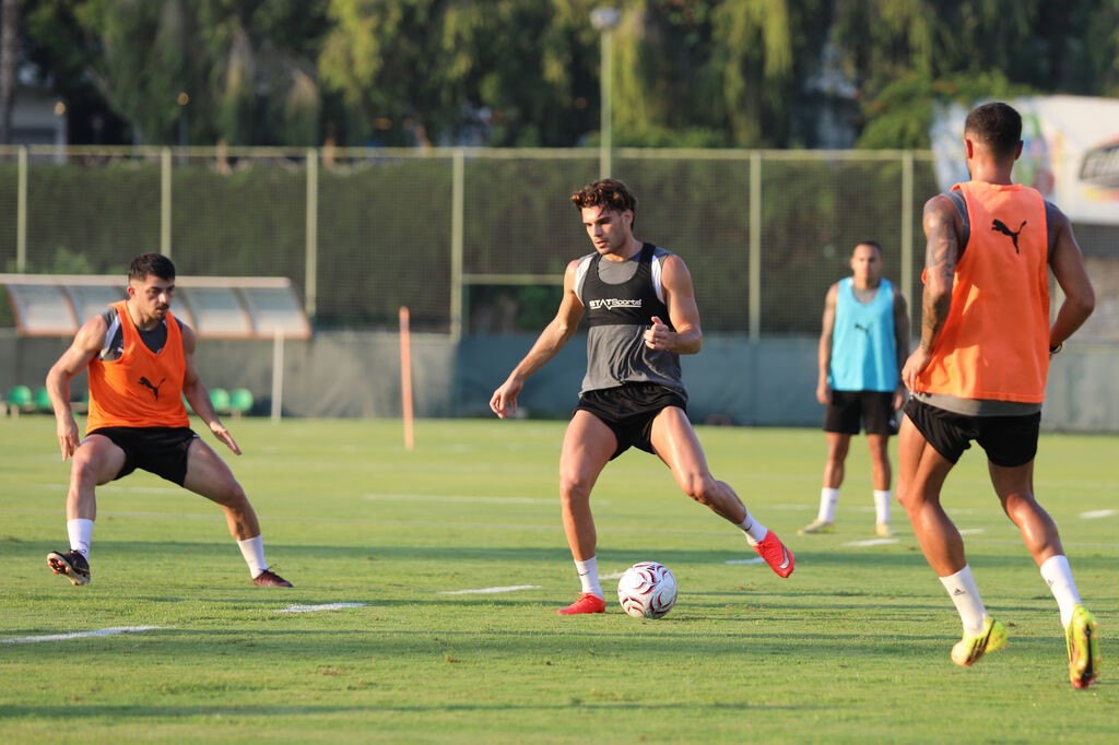 Alanyaspor, Eyüpspor maçı hazırlıklarına başladı