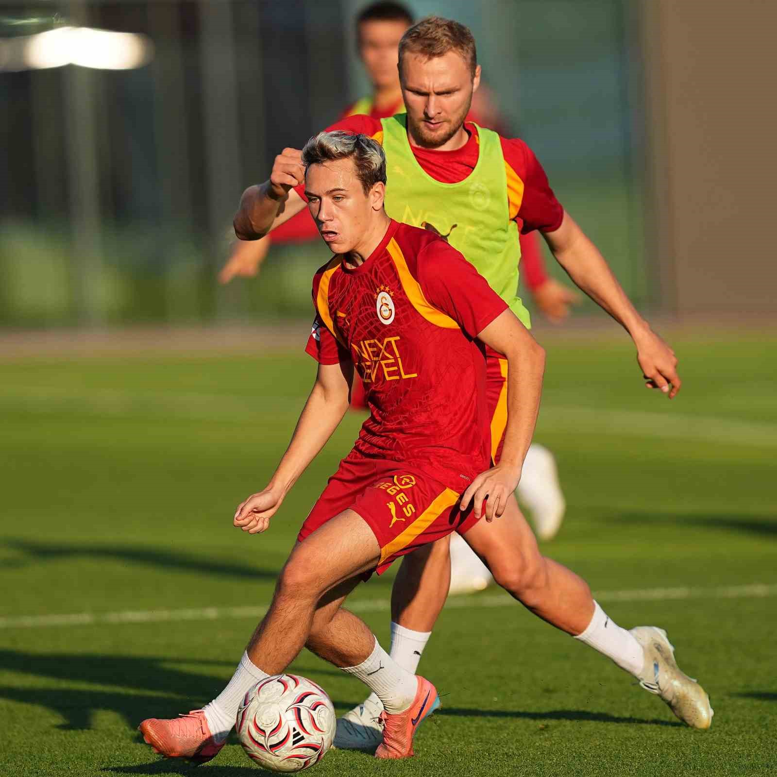 Galatasaray, Göztepe maçı hazırlıklarını sürdürdü