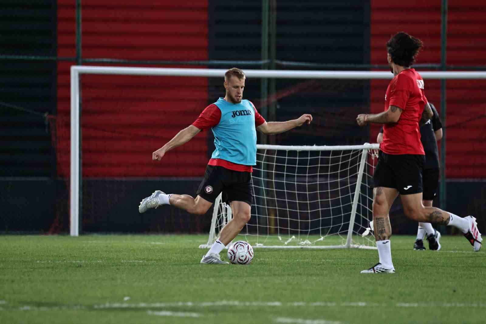 Çorum FK, Beşiktaş maçı hazırlıklarına başladı