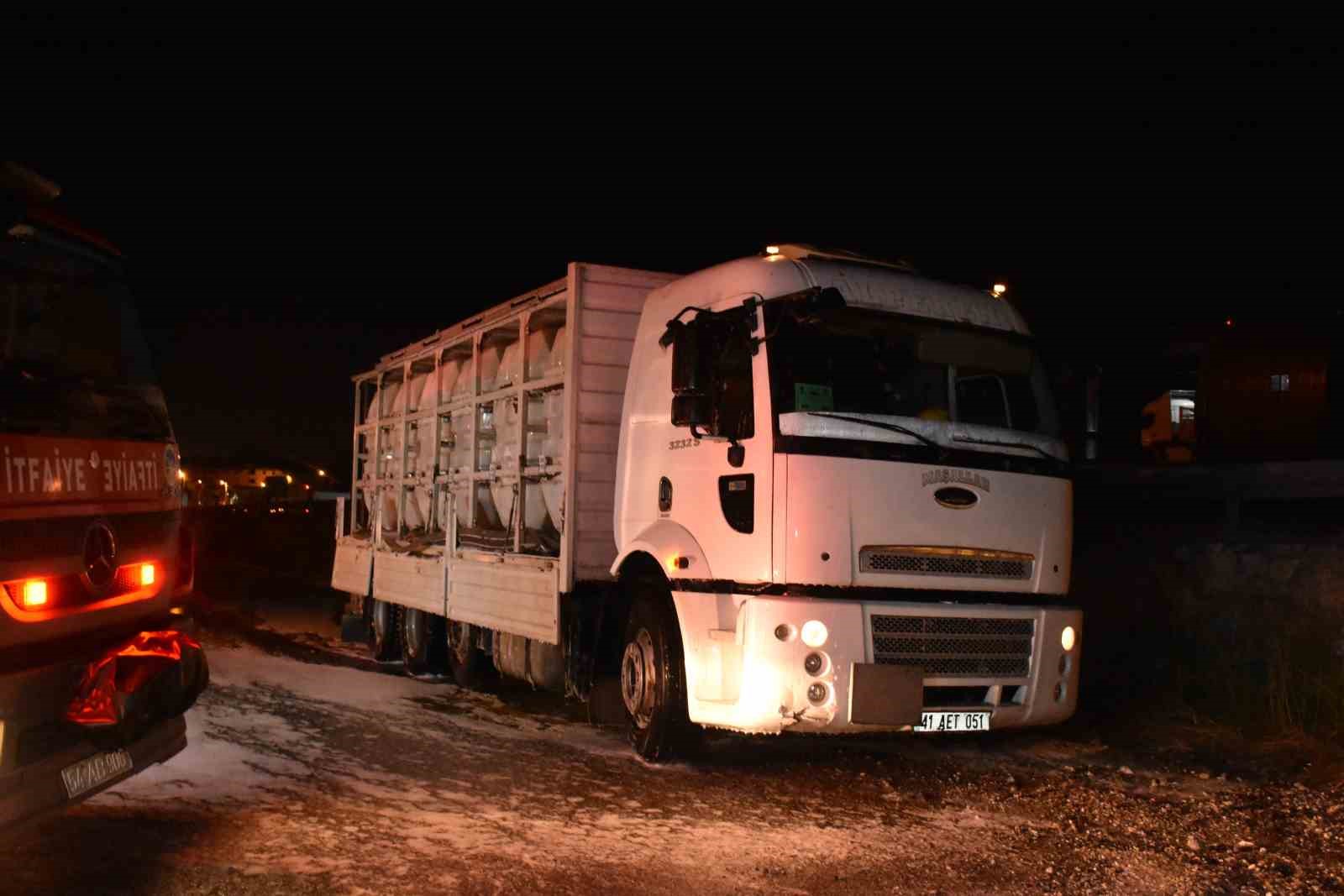 Asit sızdıran kamyonda tedavi altına alınan 2 kişi olay anını anlattı