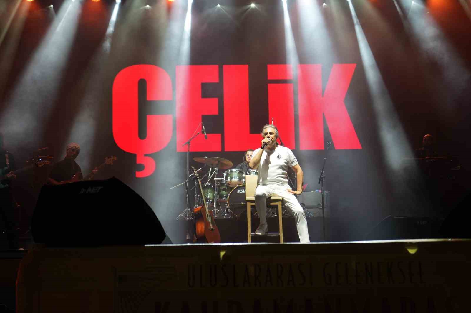 Çelik, Kahramanmaraş’ta sahne aldı